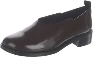 The Row - Image 2