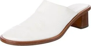 The Row - Image 2
