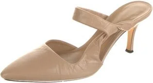 The Row - Image 2
