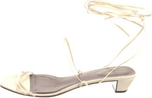 Neutrals