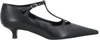 The Row Woman Pumps