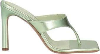 The Saddler Woman Thong sandal