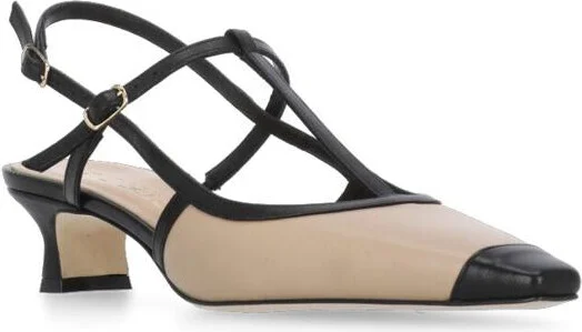 The Seller With Heel - Image 3