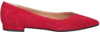 The Seller Woman Ballet flats