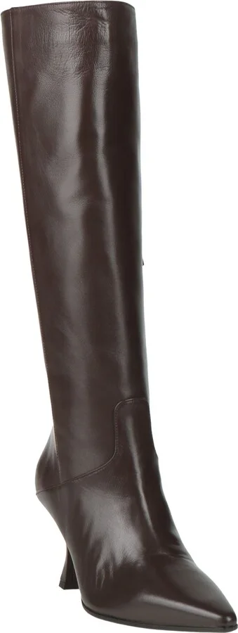 The Seller Woman Boot - Image 4