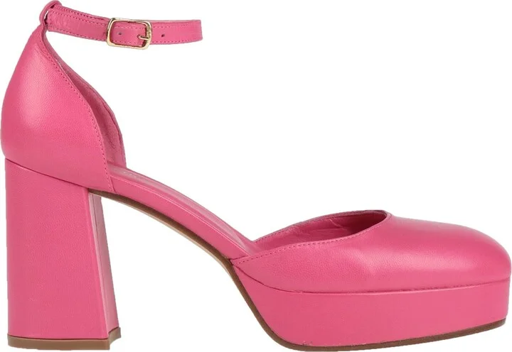 The Seller Woman Pumps - Image 3