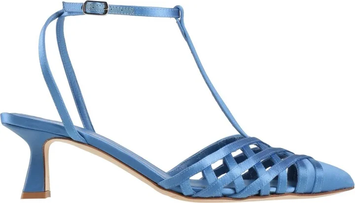 The Seller Woman Pumps - Image 3