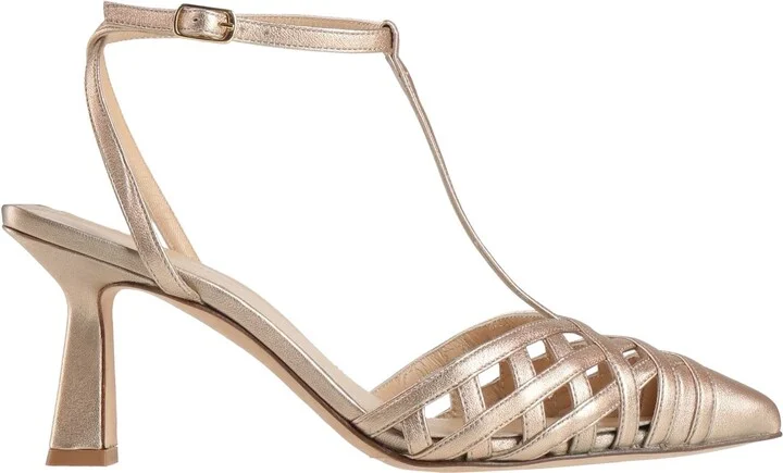 The Seller Woman Pumps - Image 3