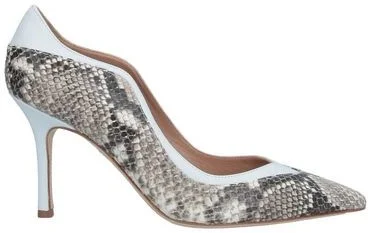 The Seller Woman Pumps