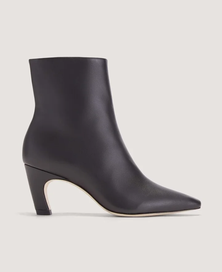 The Short Banana Boot
