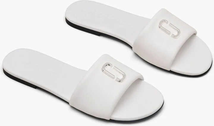 BRIGHT WHITE