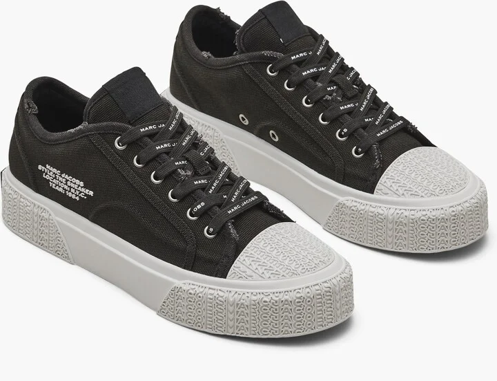 The Sneaker - Black