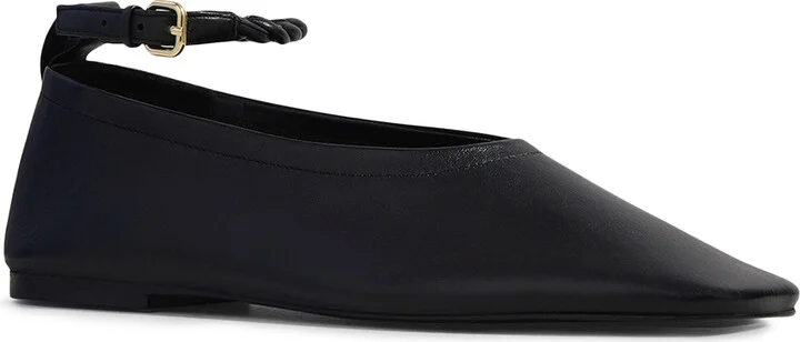 The Steele Flat Shoe