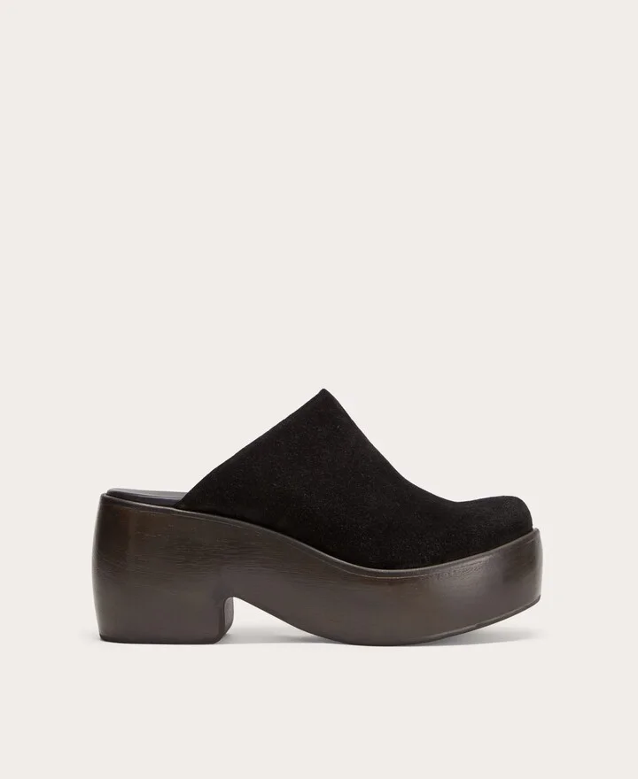 The Wooden Puffa Clog