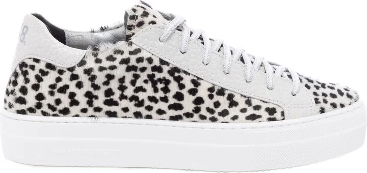 Thea Sneaker