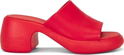 Thelma Sandal