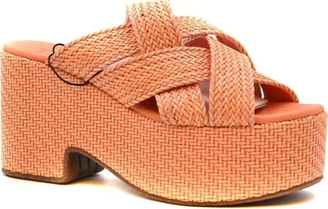 Themoirè Sandals