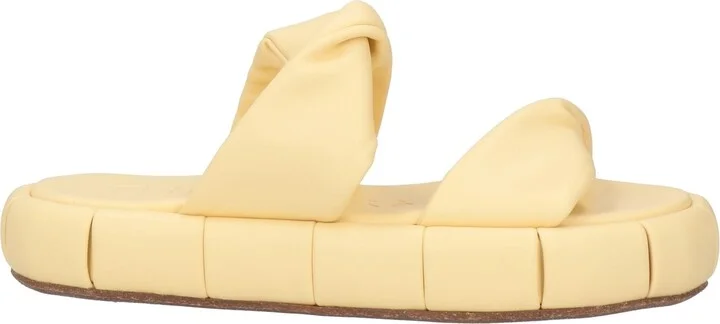 Themoirè Woman Sandals - Image 6