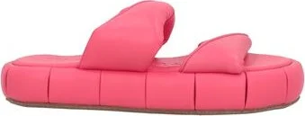 Magenta