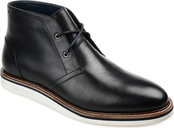 Thomas & Vine Keegan Plain Toe Chukka Boot Black