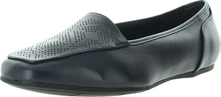 Thrill Perf Womens Padded Insole Faux Leather Moccasins