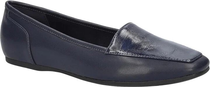 Thrill Womens Solid Man Made Loafers