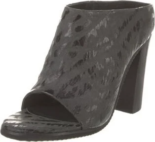 Tibi - Image 2