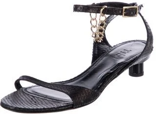 Tibi - Image 2