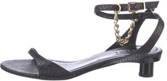 Tibi
