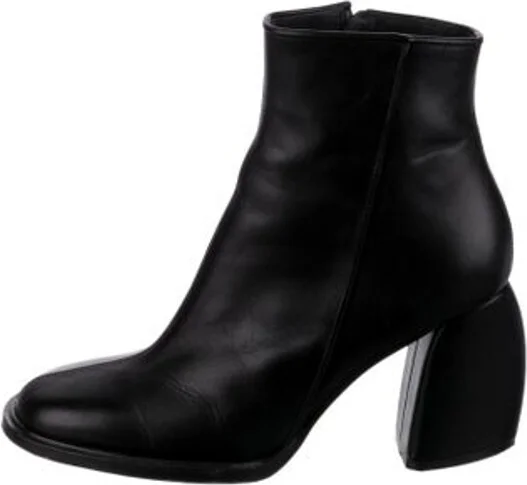 Tibi