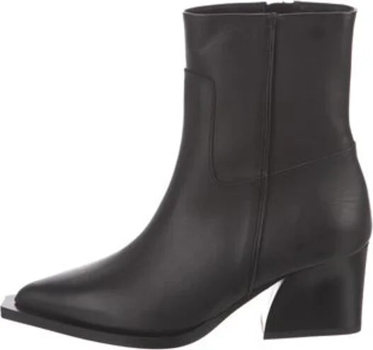 Tibi