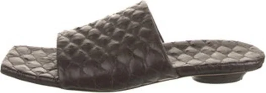 Tibi