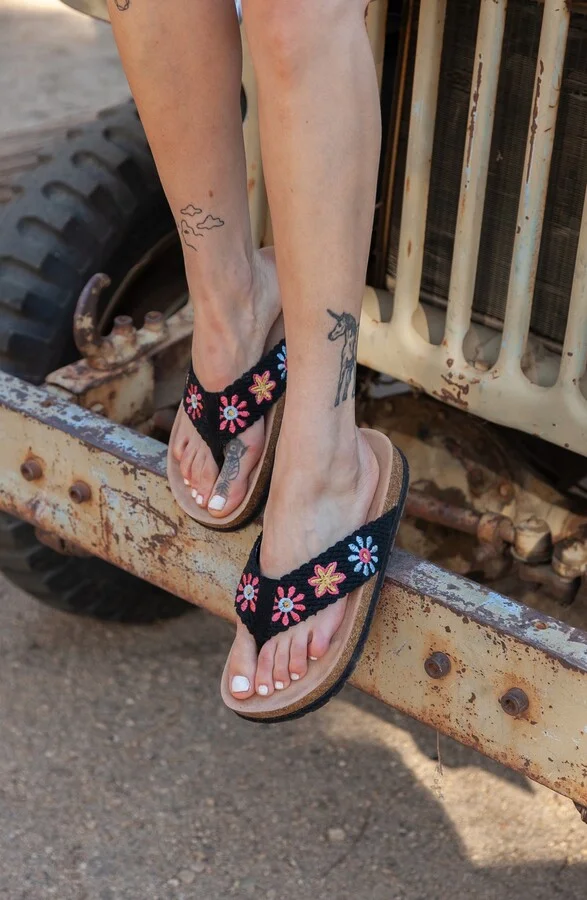 Tigerlily Embroidered Platform Flip Flop - Image 7