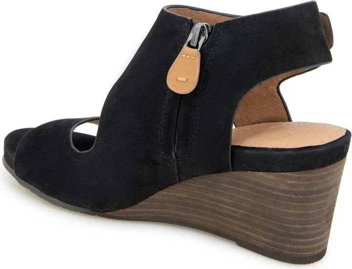 Tilly Wedge Sandal - Image 2