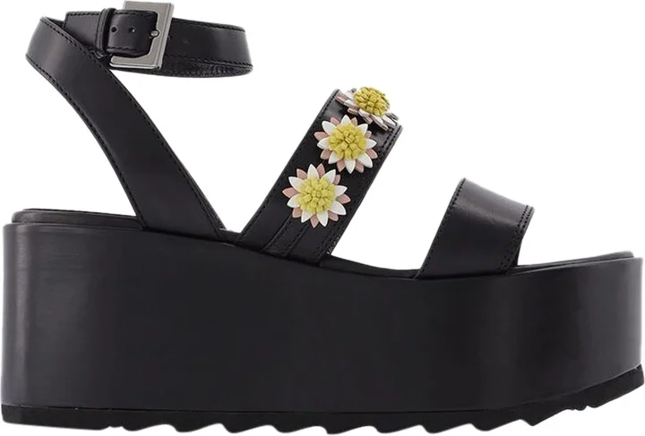 Tima Platform in Black Leather
