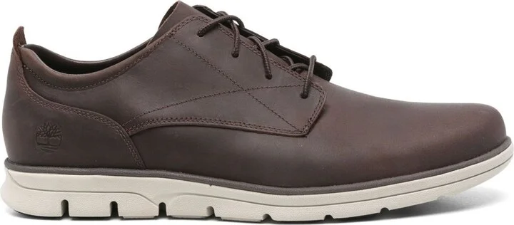 Timberland Bradstreet Low Lace Up Sneaker Soil