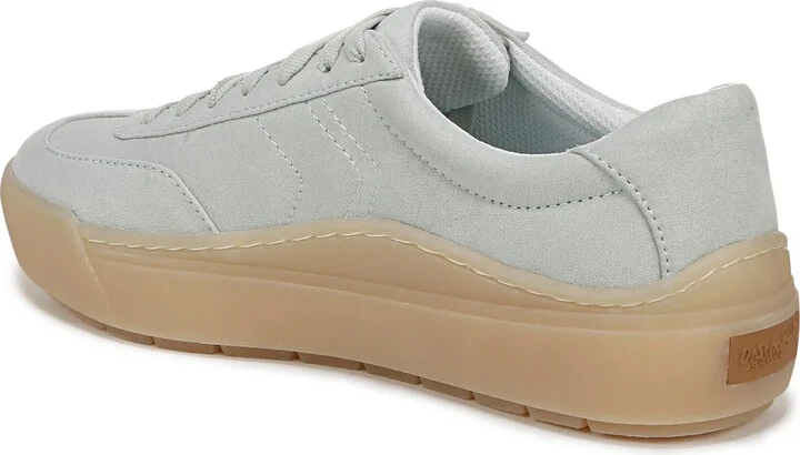 Time Off Win Low Top Sneaker - Image 11
