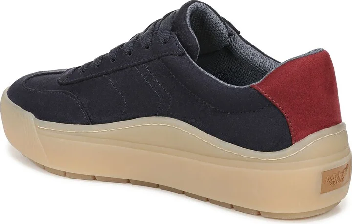 Time Off Win Low Top Sneaker - Image 2