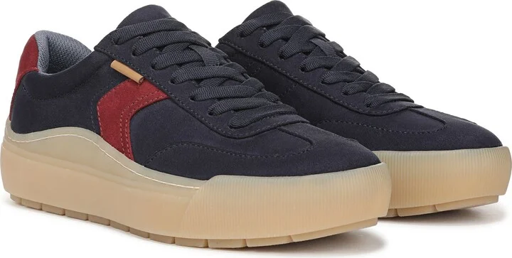 Time Off Win Low Top Sneaker - Image 9