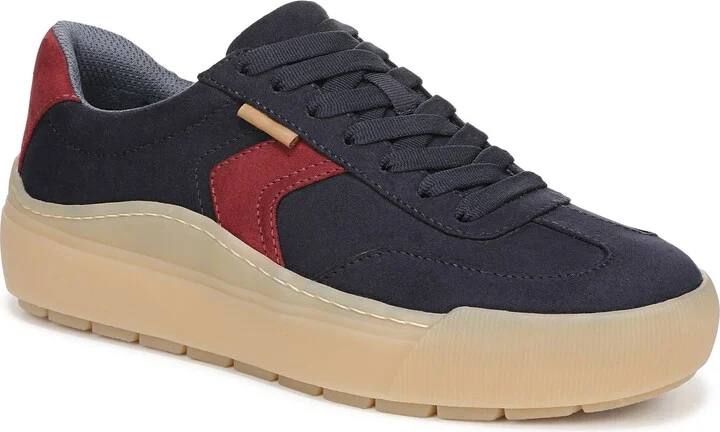 Time Off Win Low Top Sneaker