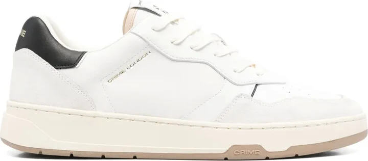 Timeless sneakers