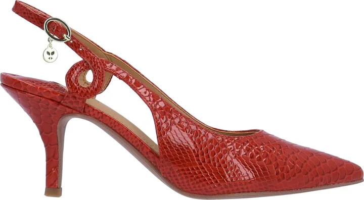 Tindra Pointed Toe Slingback Pump - Image 10