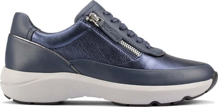 Tivoli Zip Sneaker - Image 9