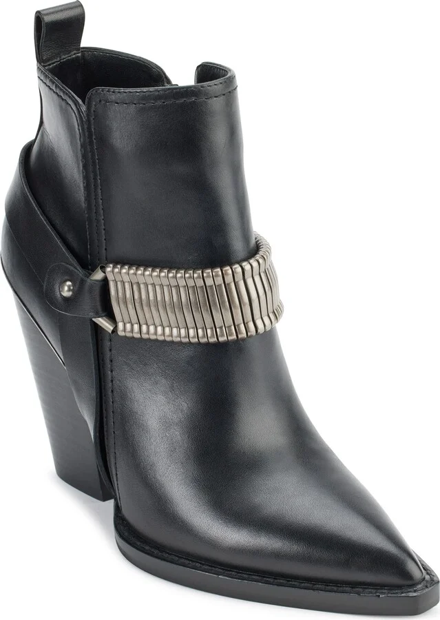 Tizz Block Western Ankle Boot