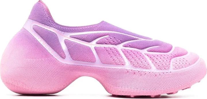 TK-360+ mesh sneakers