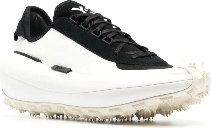TN C1 low-top sneakers - Image 2