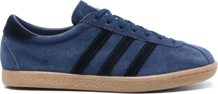 Tobacco sneakers