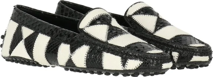 Tod’S All Over Design Leather Loafer