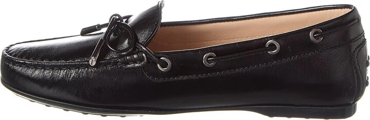 Tod’S Knot Detail Leather Loafer - Image 2