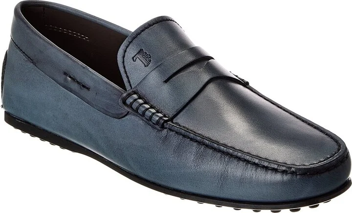 TOD’s Leather Loafer